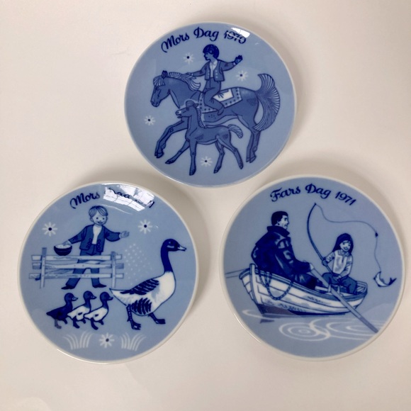 Vintage Porsgrunde Norway Mother’s/Father’s Day Plates Blue 1970, 1971 - Picture 1 of 8